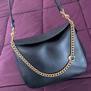 Coach Black Chain Hobo Shoulder Bag Black Leather Medium / Large Chain Brass